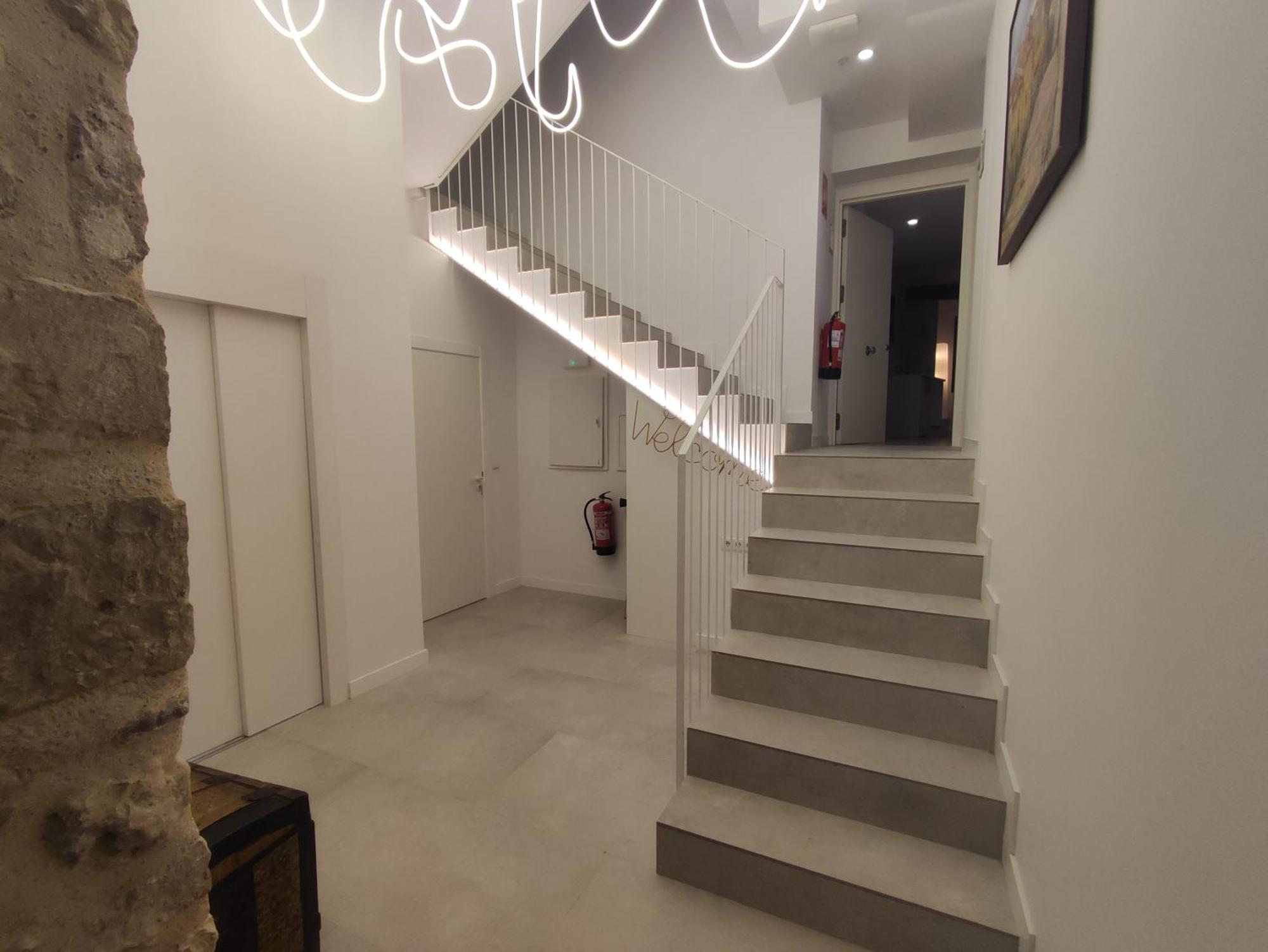 Palacio De Bobadilla Suites クエンカ エクステリア 写真
